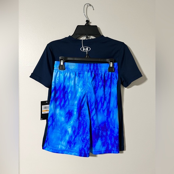 Under Armour NWT Boys 2 Piece Set YSM - Picture 7 of 12